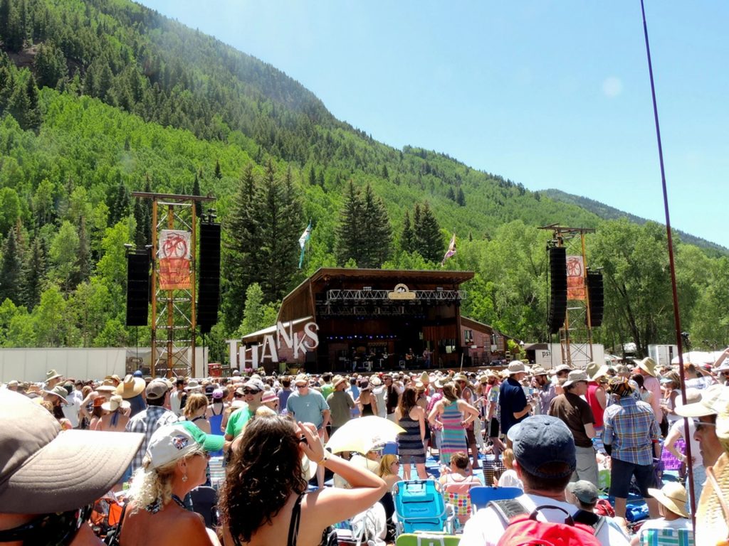 Dampak Positif Menonton Festival Musik Bluegrass Secara Langsung