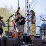 Nonton Festival Bluegrass Semakin Menyenangkan Dengan Cara Ini